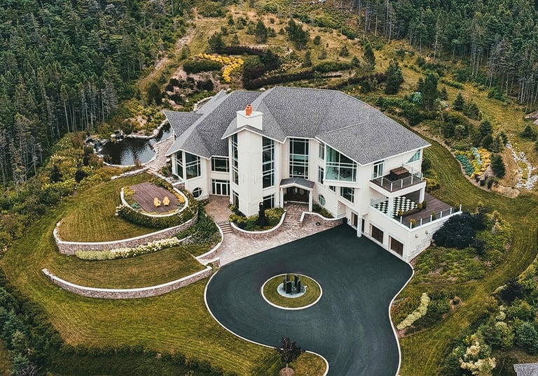 Drone Media - example of a bird's eye view of a luxury property.