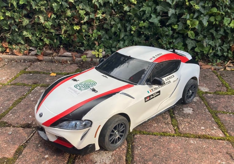 Hydrogen-powered radio controller car