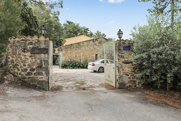 La Cabane - Mas de la Pinède