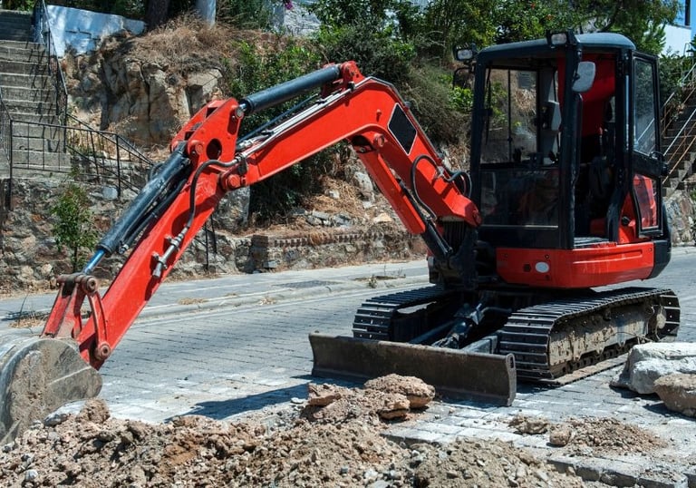 Alquiler de Maquinaria - mini excavadora