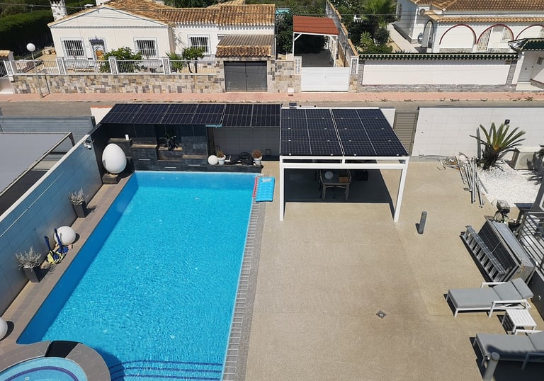 Instalación paneles solares en Torrevieja