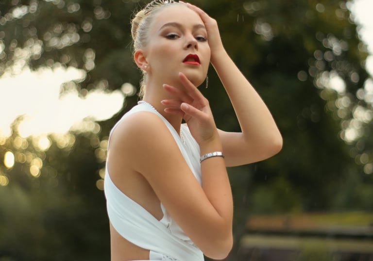 model beauty photography for advert