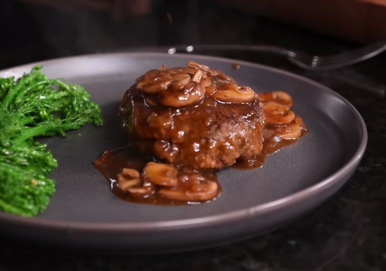 Easy One-Pan Salisbury Steak Recipe
