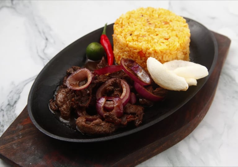 How to Make Filipino Bistek (Steak and Onions) at Home