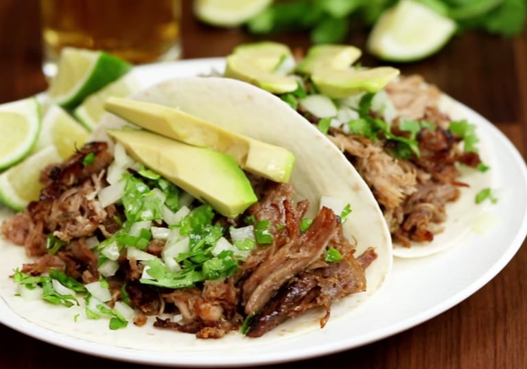 Authentic Mexican Carnitas Recipe – Slow Cooker & Crispy Perfection!