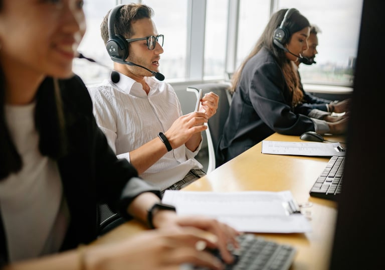 Remote call centre support team