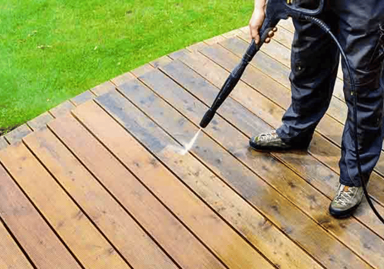Deck and Fence cleaning services in Allentown, Bethlehem and Easton PA