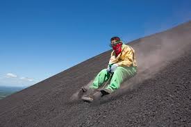 Cerro negro Sandbording. Unico en el mundo