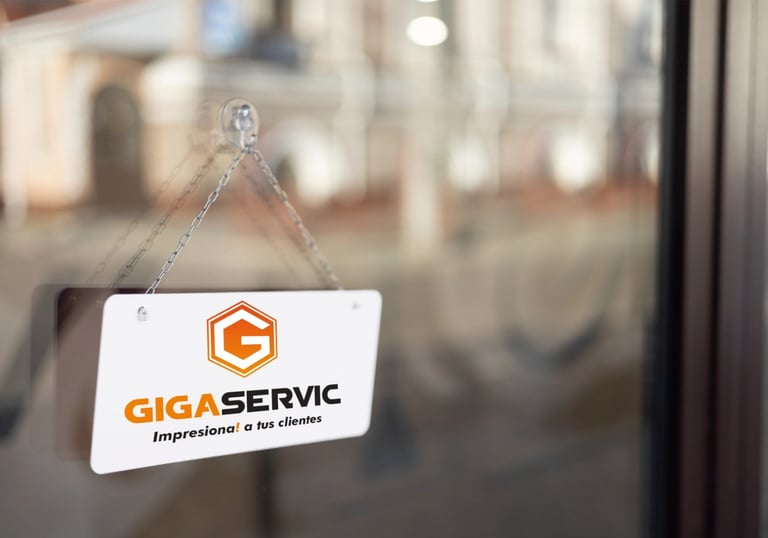 gigaservic-publicidad-exterior-vinil-pvc-troquelados-offset-pvc-gigantografias