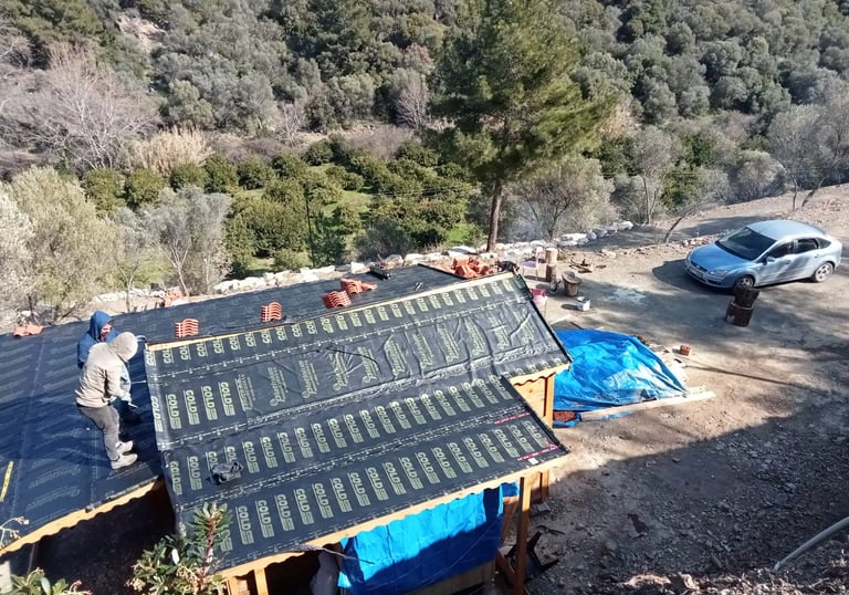 Marmaris parapet dibi izolasyon onarımı