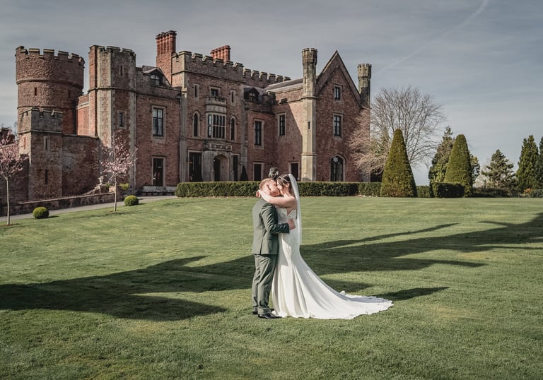 Guests clapping during wedding speeches in Leeds – documentary wedding photography by The Wedding Ed
