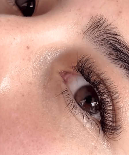 Extensiones para pestañas