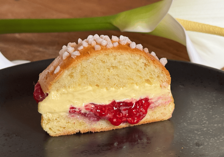 tropezienne ispahan framboise litchi rose