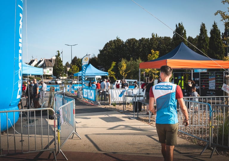 Victor Carrer, freelance événementiel sportif, régisseur, chef de projet et animateur micro. 