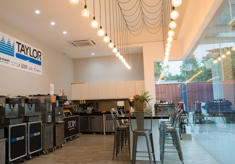 Examas Jaya Showroom