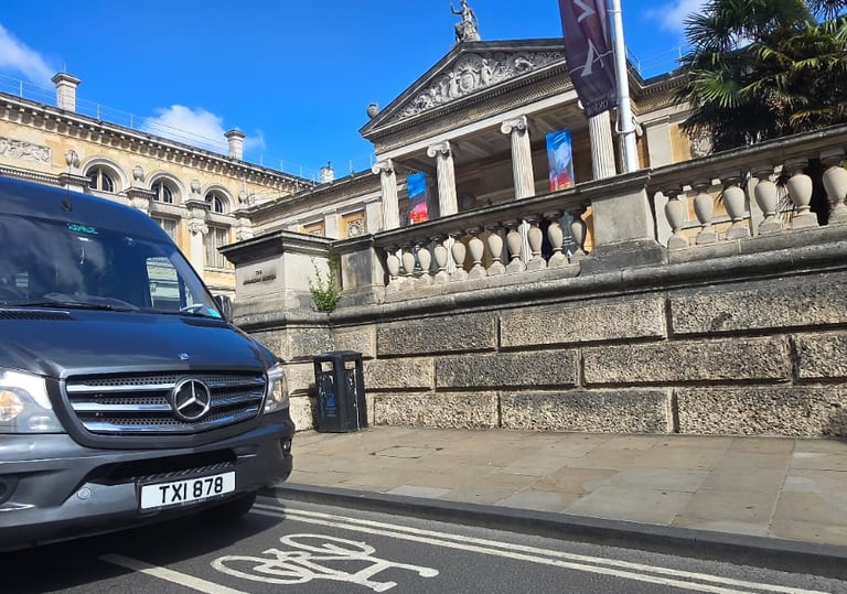 8 Seater Hire for Day Tours