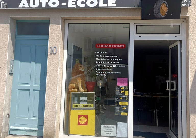 Devanture Auto école Adelionne
