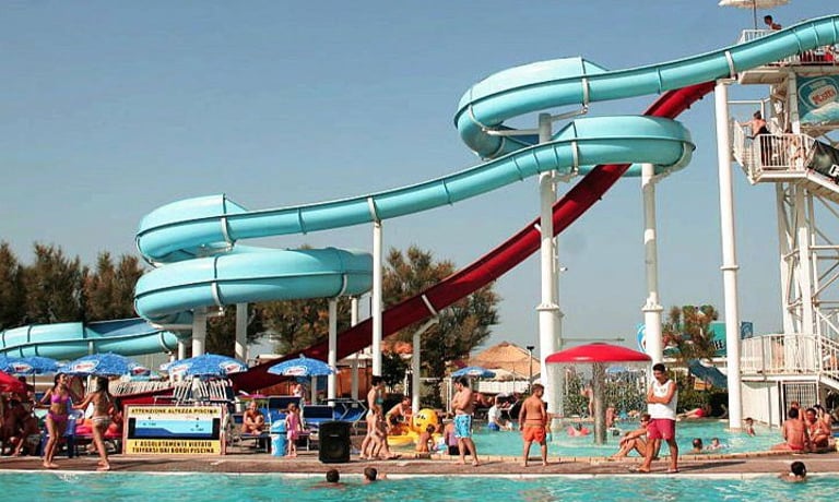 Hotel vicino Beach village, parco acquatico Riccione