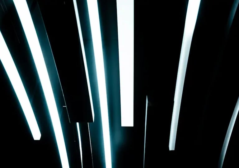 Installation de lumières encastrées DEL haute efficacité sur la Rive-Sud.