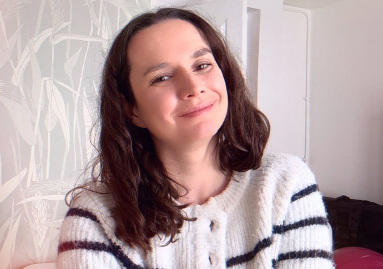 Morgane Dufil femme ostéopathe Montreuil