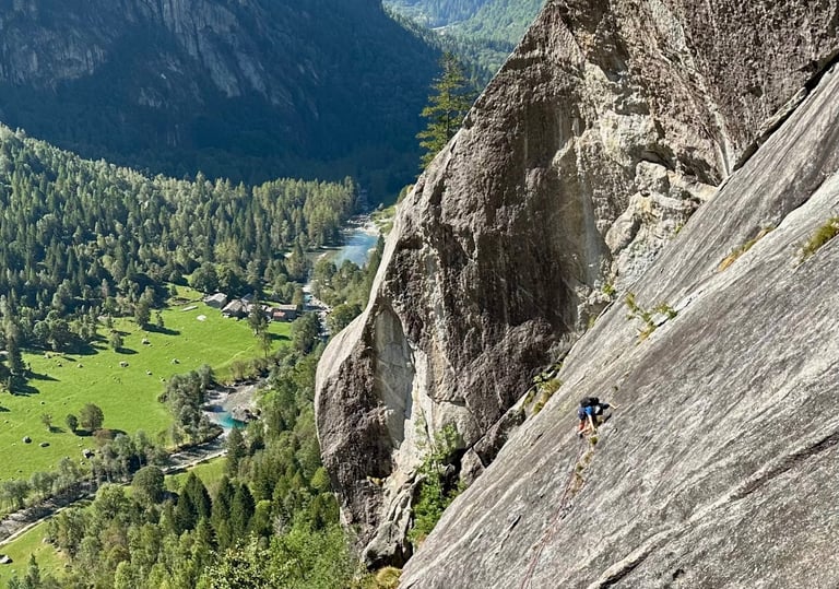 Climbing on Kundalini, Val di Mello - Italy