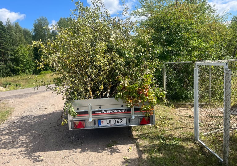 Vežamos žaliosios atliekos