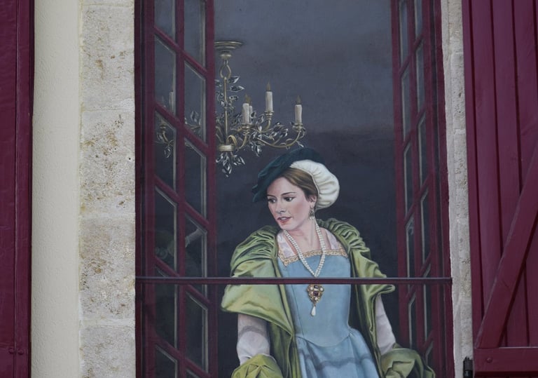 Trompe-l'oeil peint: une fenêtre ouverte sur une femme en costume d'époque. Château de Maisod (39).