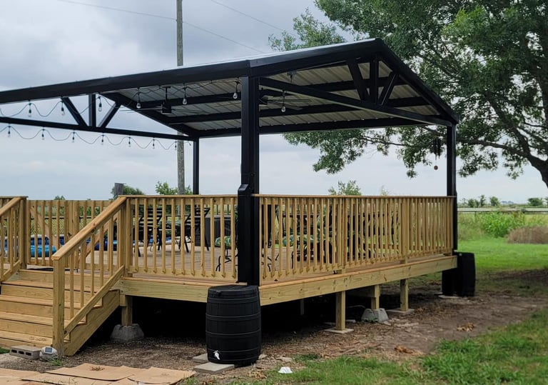 Metal Patio with Deck
