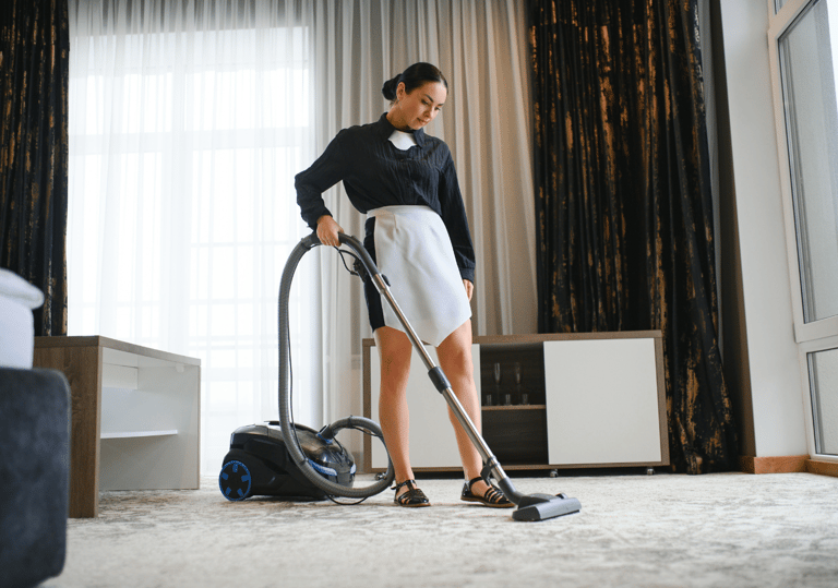 Entretien et  ménage professionnel  Un logement toujours impeccable, prêt à accueillir vos voyageurs