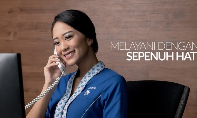Staff Customer Service dari FIFGROUP