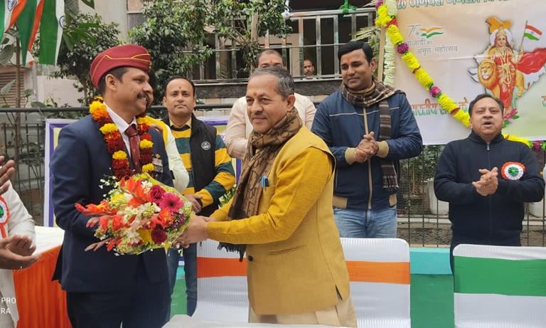 Santosh Khanduri with Nabab Singh Nagar