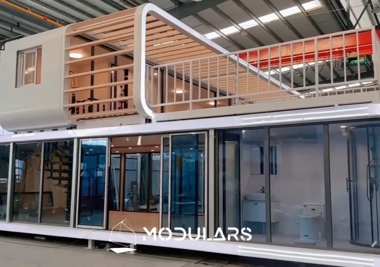 Vivienda modular, casa modular prefabricada doble piso personalizable Modulars VM2A22