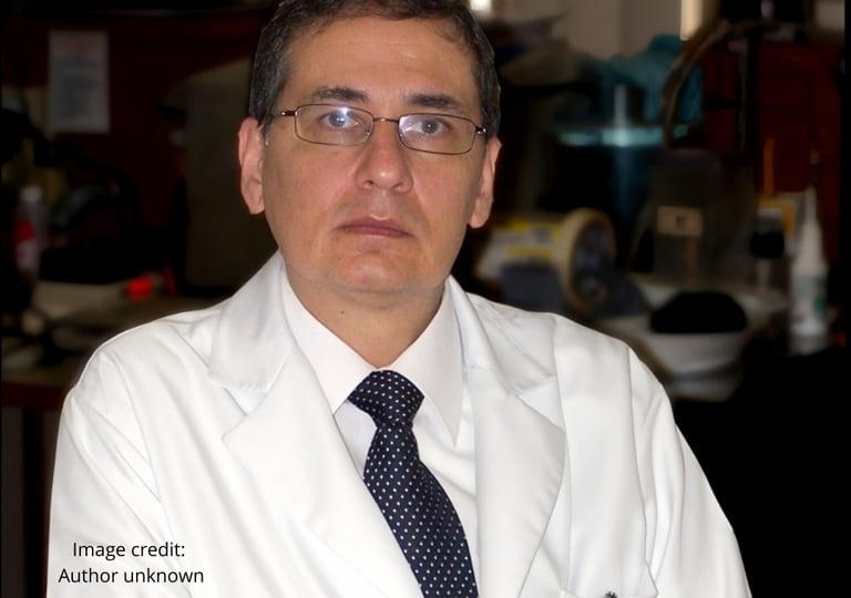 Dr. Cícero Galli Coimbra in a lab, creator of the Coimbra Protocol with high-dose vitamin D.