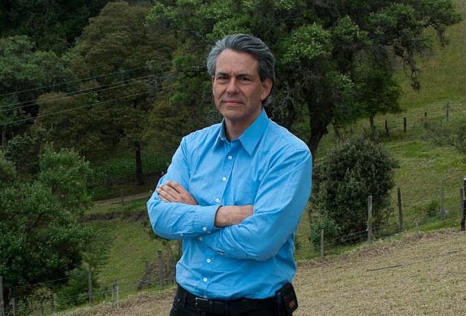 Dr. Alejandro Cárdenas Ospina