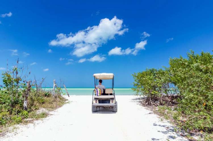 golf_carts-on-anna-maria-isand