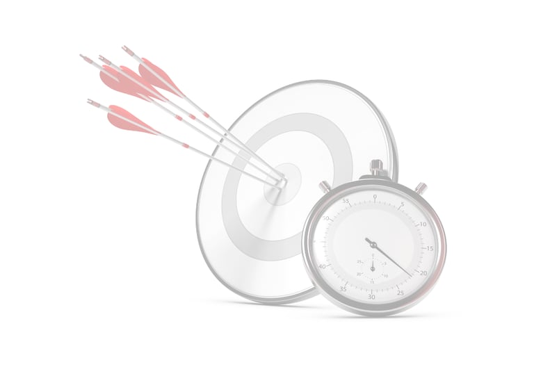 a clock with arrows and arrows in the middle
