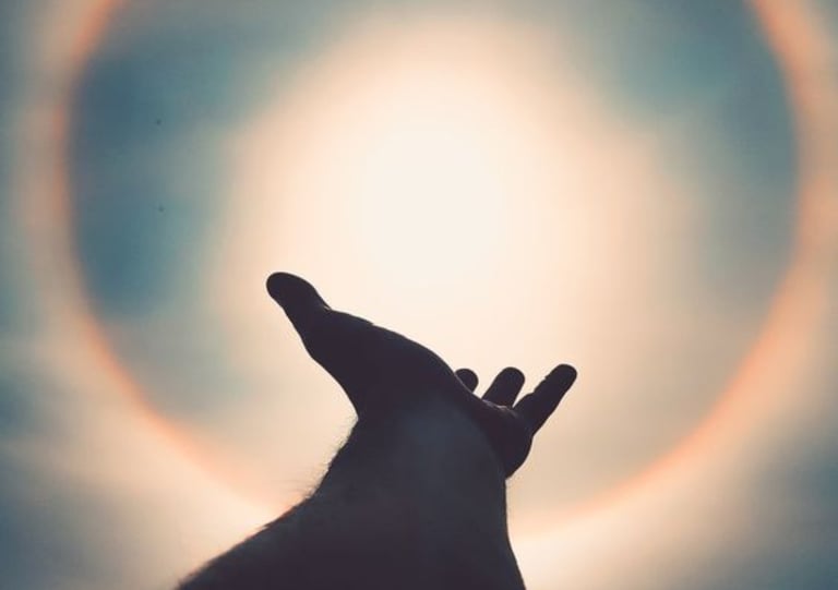 Dreams, Déjà Vu, and Coincidences: Is God Trying to Tell You Something?