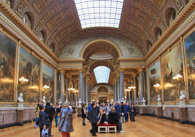 Paris Louvre Museum Guided Tour