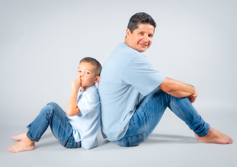 "Un retrato de familia, padre y su hijo pequeño"