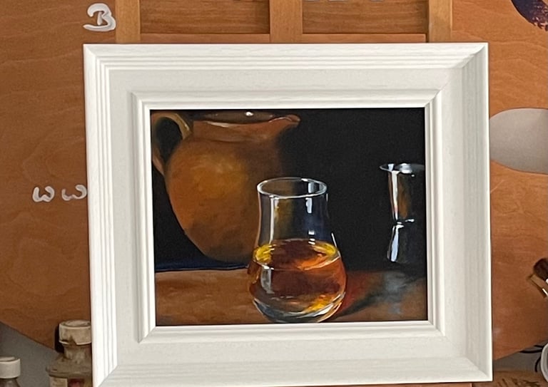 light frame for a wee dram