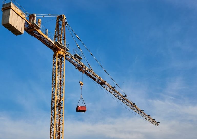 Gruas ou Guindastes de Torre