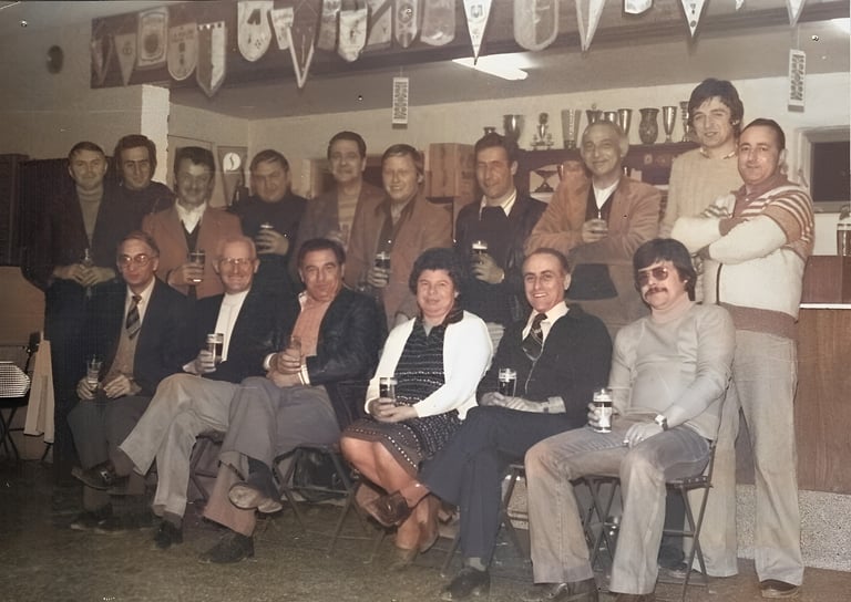 Premier comité des fêtes de la Miaou à Loyers-Namur