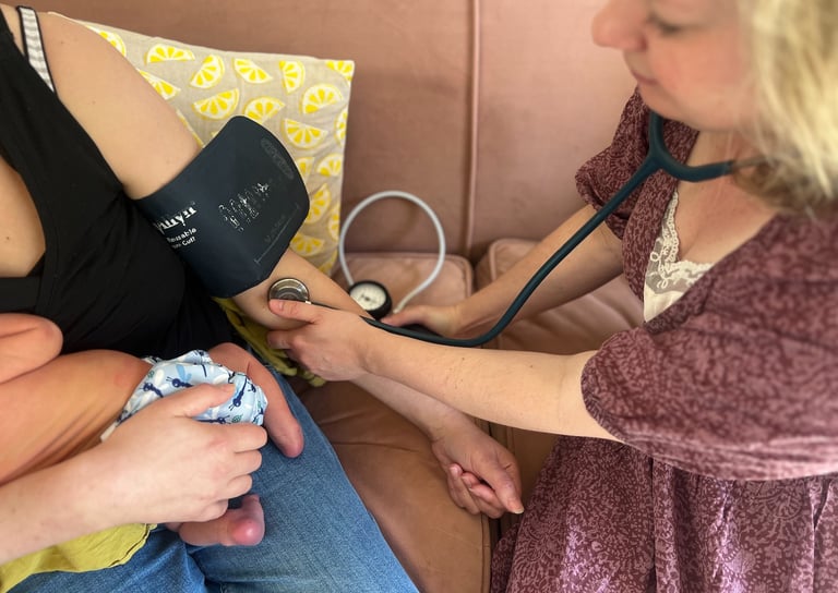 Anika Riesen Private Midwife Homebirth Pregnancy and Postnatal Care London and Essex