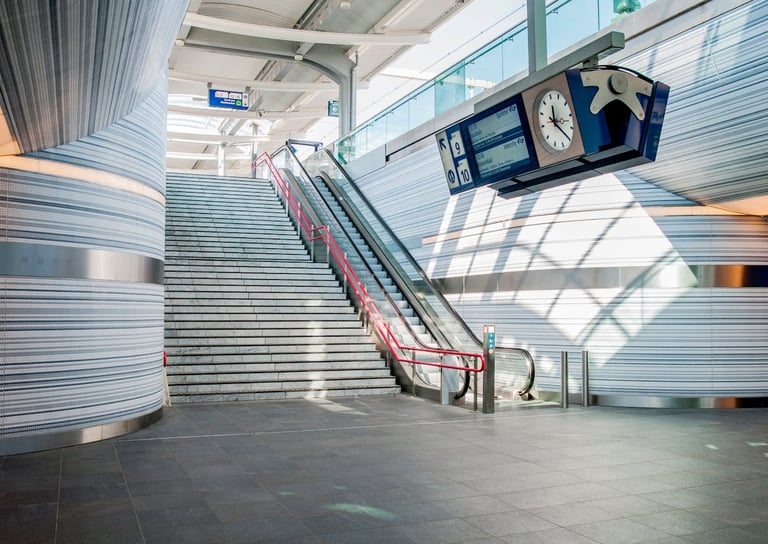 A stair way to the platforms at Zwolle train station