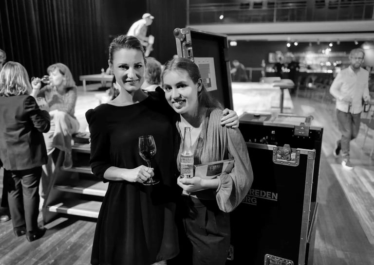 Lucie Horsch and Julia Philippens of Fuse in TivoliVredenburg Utrecht Photo by Peter Tra