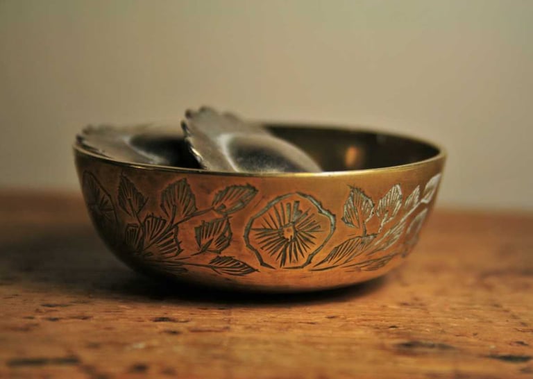 Fine brass handicraft to hold candle