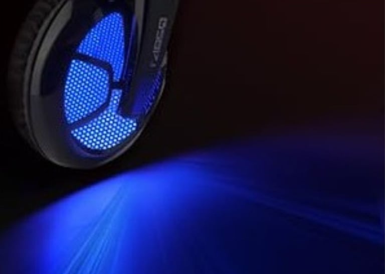 auriculares gamer con luces led 
