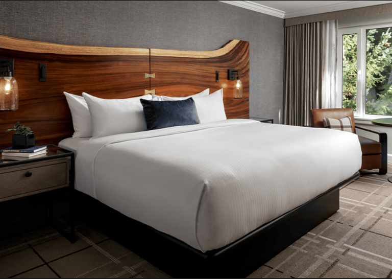 Customized naturel wood king headboards