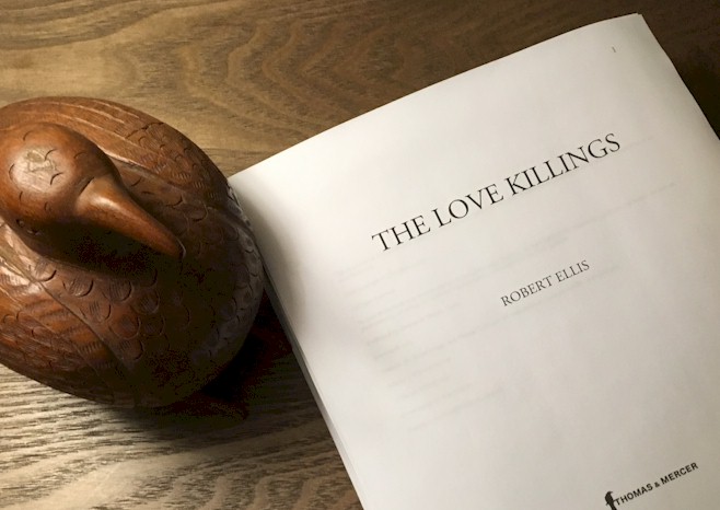Photo of the title page to ‘The Love Killings’ by Robert Ellis, Book 2 in the gripping series featuring Detective Matt Jones.
