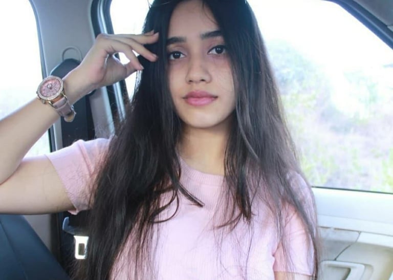 Call girls inJuhu